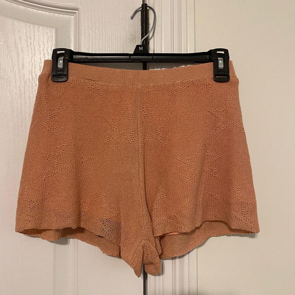 knitted shorts with star pattern